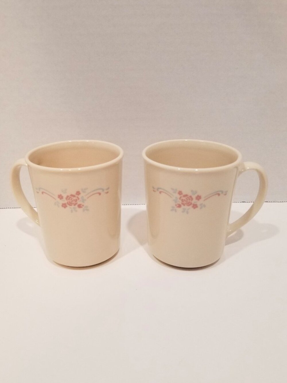 Corelle English Breakfast Mugs, set of 2, EUC - Picture 7 of 14